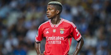 Última hora: Benfica recebe proposta astronómica por Florentino Luís