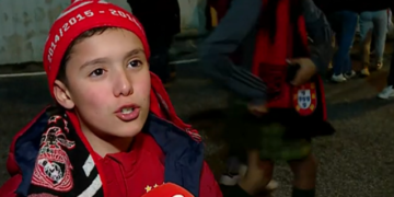 Última hora: Menino benfiquista dá um arraso a Roger Schmidt (vídeo)