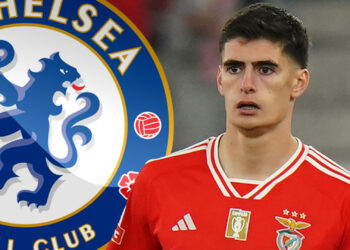 Última hora: Chelsea avança com 120M€ por António Silva