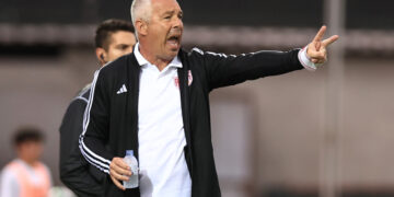 Última hora: Jorge Costa apontado como sucessor de Roger Schmidt do Benfica