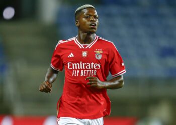 Última hora: Liverpool apresenta proposta milionária por Florentino Luís