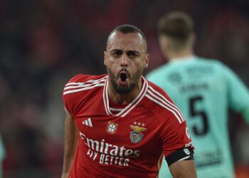 Última hora: Benfica tenta vender Arthur Cabral para ir buscar mega-goleador