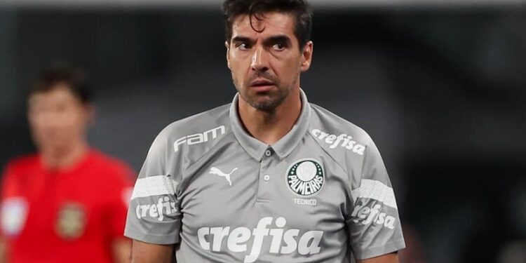 Última hora: Abel Ferreira é o novo treinador do Benfica e assina por duas temporadas