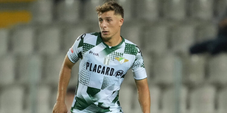 Gonçalo Franco a caminho da luz para se tornar reforço do Benfica