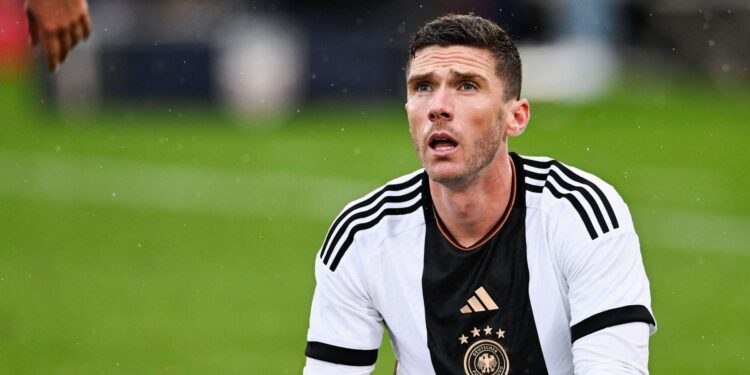 Última hora: Robin Gosens próximo de ser reforço e avançam com mais detalhes