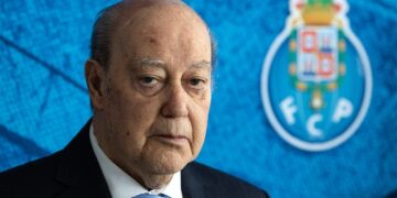 Pinto da Costa quer comprar clube português