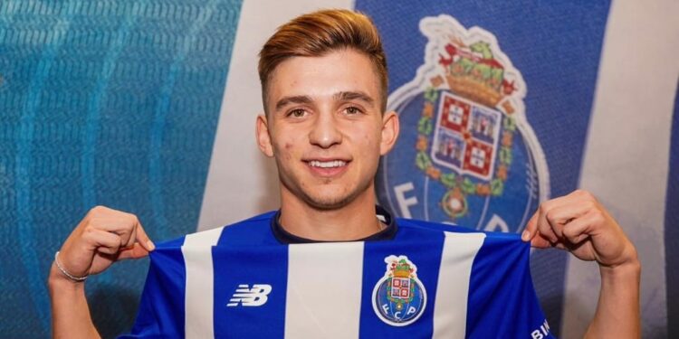 Francisco Conceição na porta de saída do FC Porto