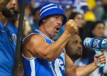 Super Dragões arrasa FC Porto e deixa sério recado a André Villas-Boas