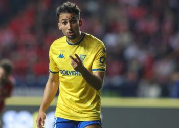 Rafik Guitane próximo de ser reforço e avançam com mais detalhes