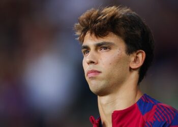 Aston Villa apresentou proposta milionária por João Félix