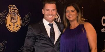 Fernando e Sandra Madureira vão ser expulsos de sócios do FC Porto, mas há mais