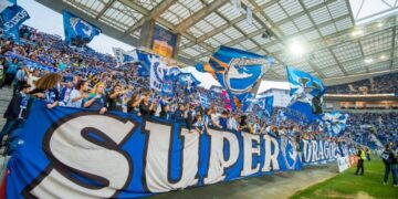 Última hora: Super Dragões arrasa FC Porto