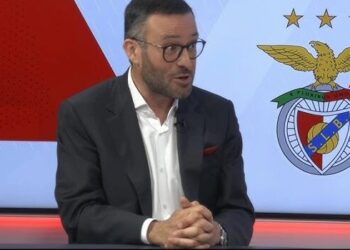 Mauro Xavier arrasa Benfica e deixa sério recado a Rui Costa