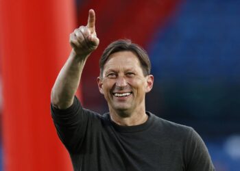 Roger Schmidt com destino quase decidido