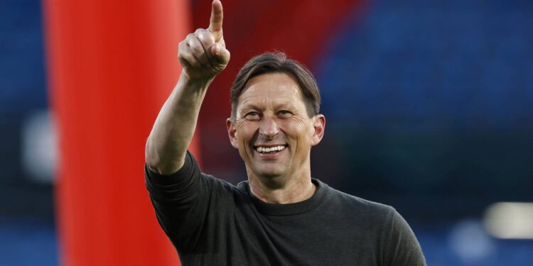 Roger Schmidt com destino quase decidido