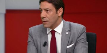 Rui Costa deixa sério a Bruno Lage