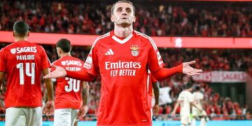 Colosso inglês prepara 40 milhões de euros para levar Akturkoglu do Benfica