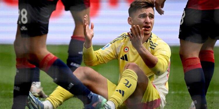 Eis o castigo a Francisco Conceição após expulsão em Itália